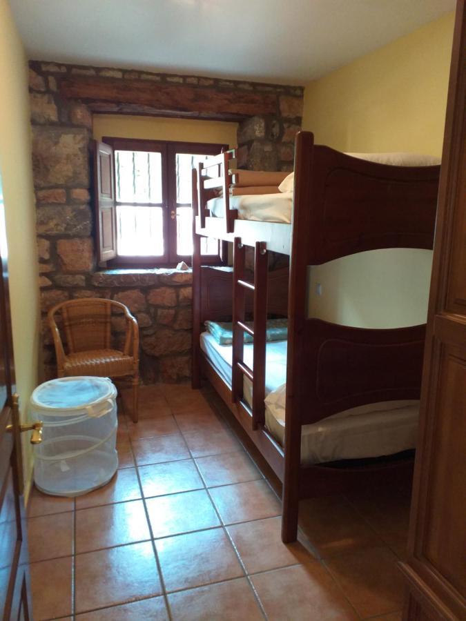 Casa Felisa Appartement Pola de Somiedo Buitenkant foto