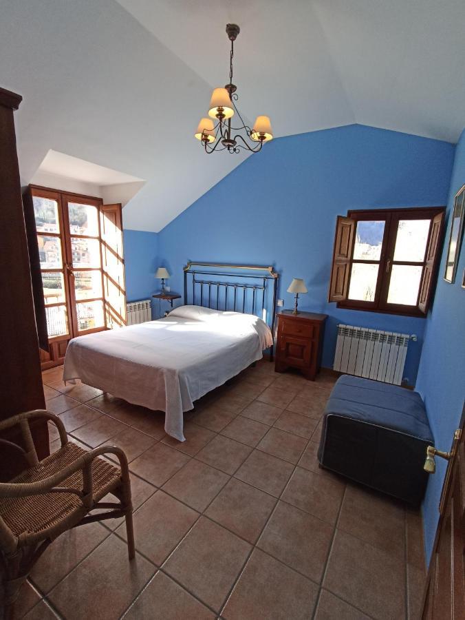 Casa Felisa Appartement Pola de Somiedo Buitenkant foto