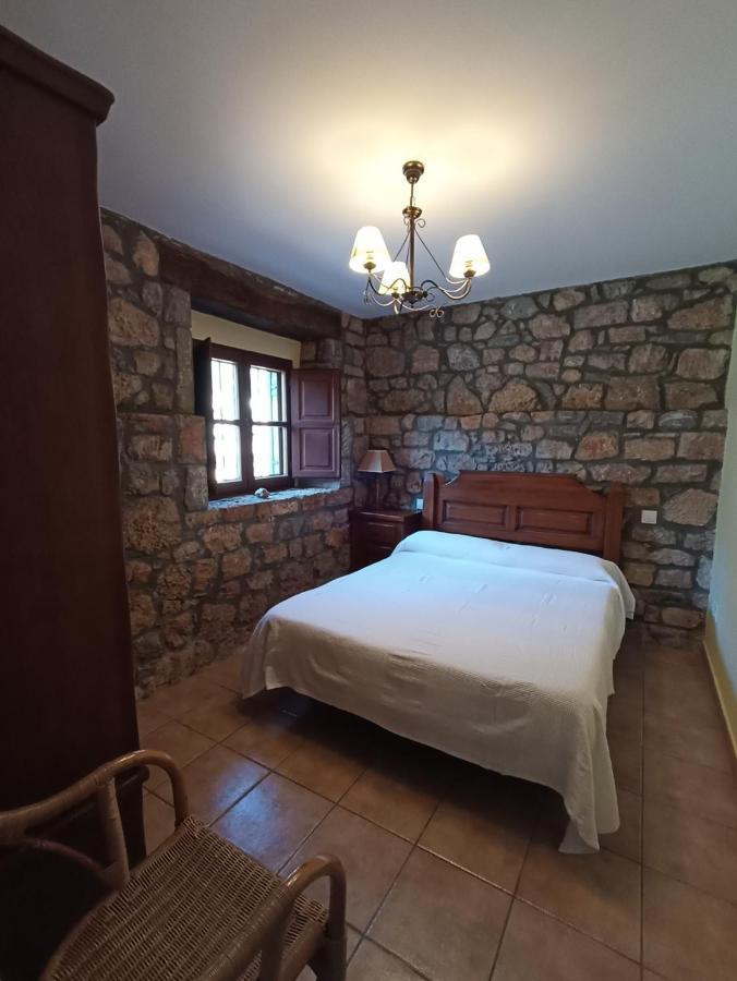 Casa Felisa Appartement Pola de Somiedo Buitenkant foto